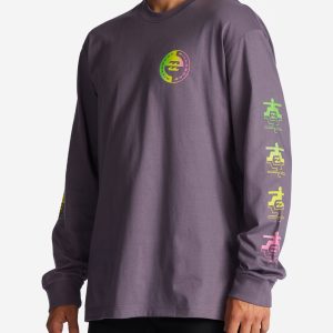 Tejido: Tejido de algodón [160 g / m2] Cuello: Cuello redondo Mangas: Mangas largas Marca: serigrafía con tinta suave Otras características: etiqueta en el cuello sellada con calor Composición 100% algodón